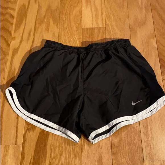 Nike Other - Girls Nike running shorts in black